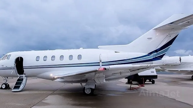 Hawker 800XP