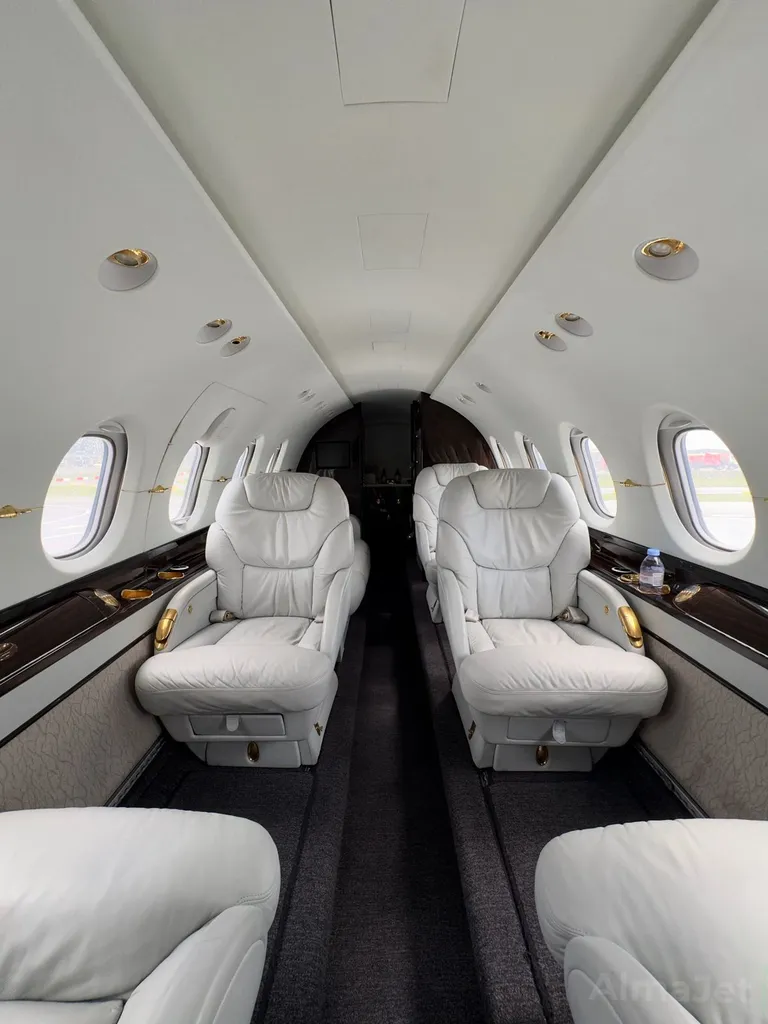 Hawker 800XP