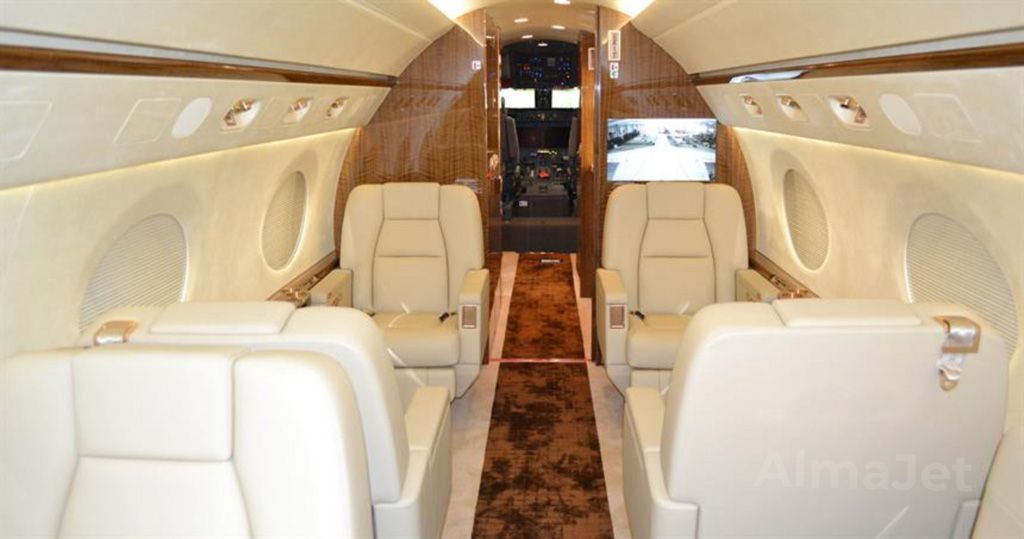 Gulfstream G-550
